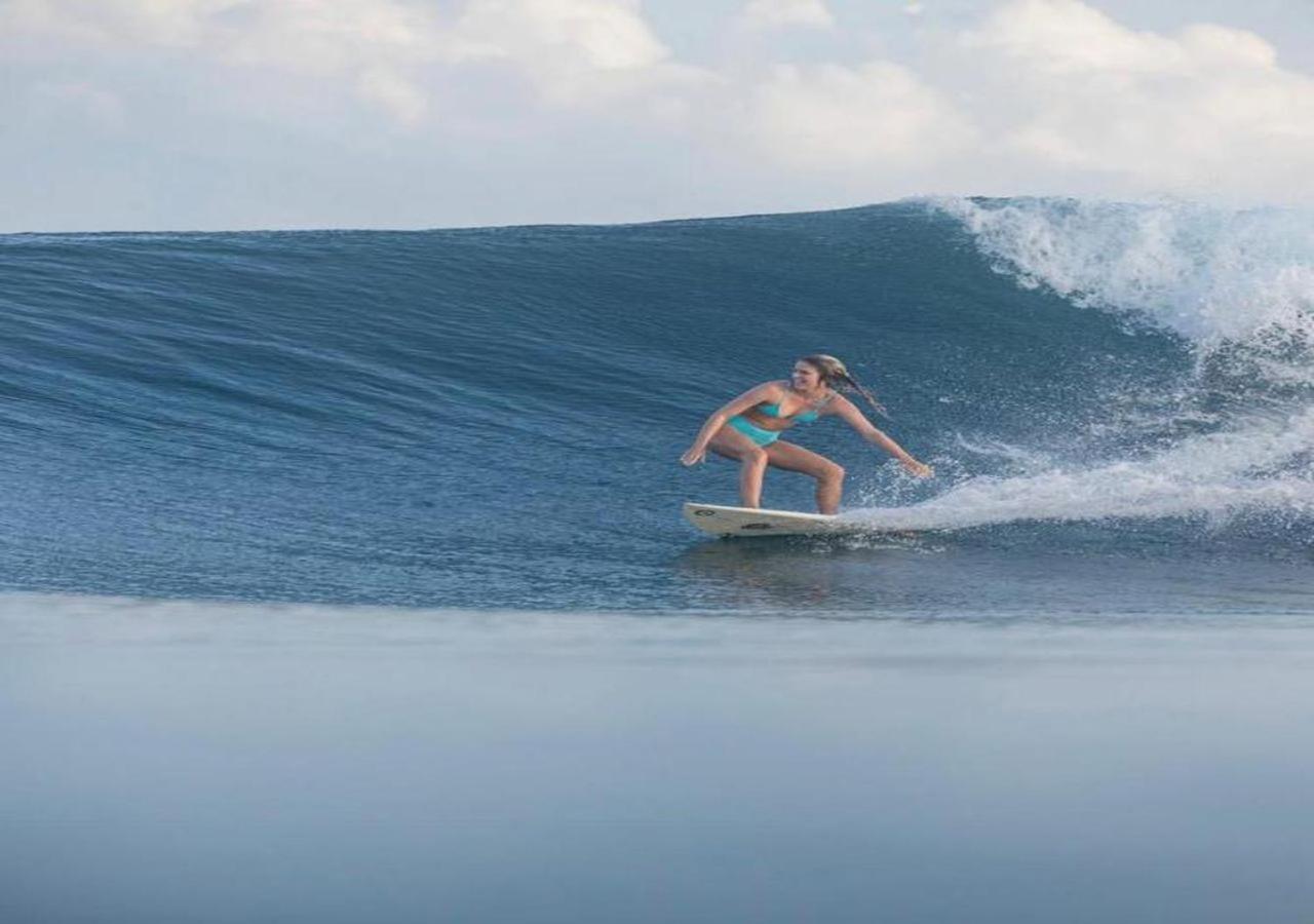 Surf Trip Maldives 3*