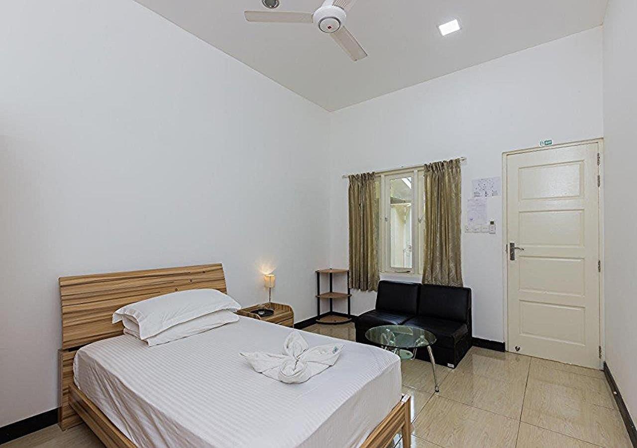 Hotel Surf Trip Maldives 3*