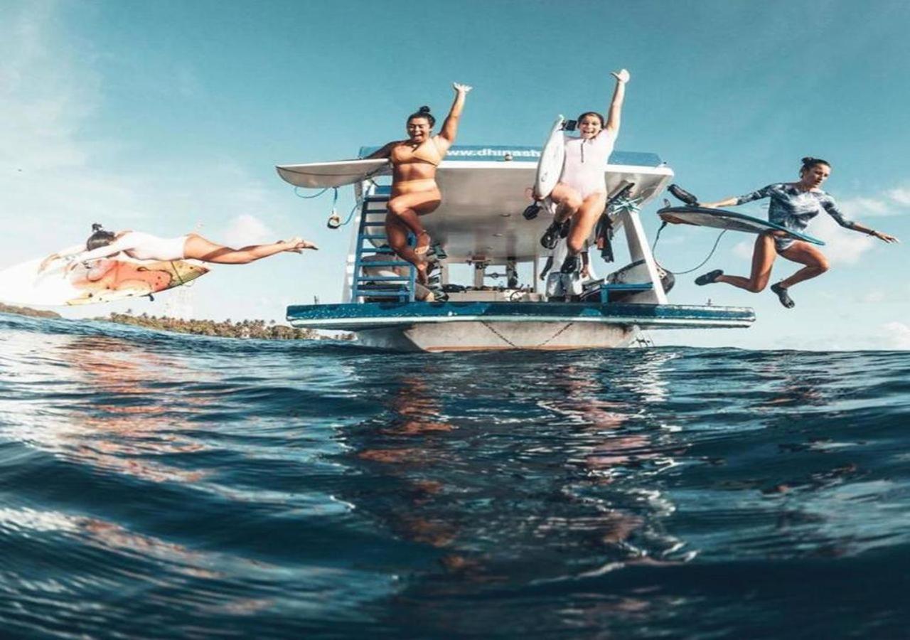 Surf Trip Maldives Hotel Thulusdhoo